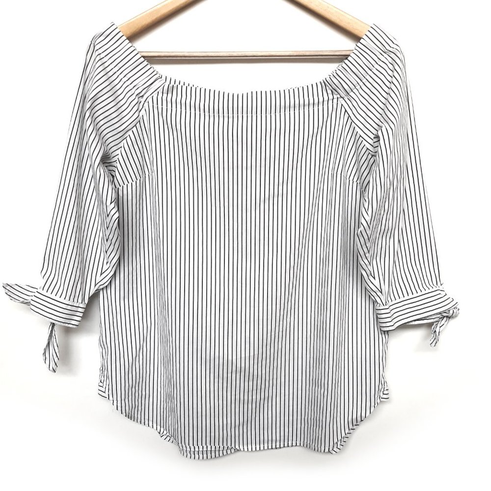 ARTISAN NY Off Shoulder Striped Top